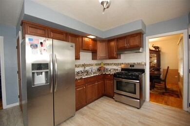 291 W Haven Rd, Manchester, NH 03104 - photo 2
