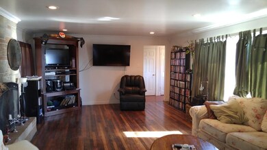 386 Oak Dr, La Porte, IN 46350 - photo 5