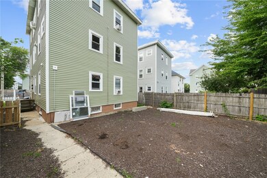 299 Lowden St, Pawtucket, RI 02860 - photo 4