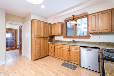 274 Whitehall Rd, Albany, NY 12209 - photo 6