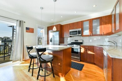 47 Gates St unit 2, Boston, MA 02127 - photo 4