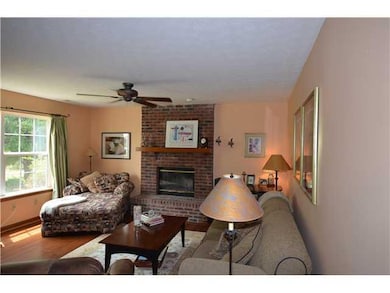 9747 Greystoke Ct, Fishers, IN 46038 - photo 6