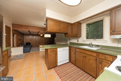 22 Makefield Turn, Morrisville, PA 19067 - photo 6