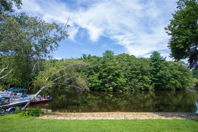 10 Shady Brook Cove Rd, Johnston, RI 02919 - photo 7