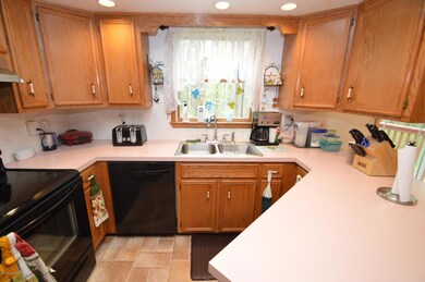 849 Keene Way, Sciota, PA 18354 - photo 5