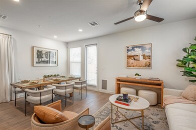 Receive Up to 12 Weeks Free Base Rent + $2000 Gift Card on select homes!*
*Minimum lease term applies.