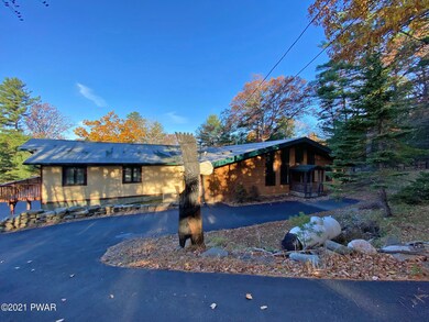 135 Marigold Ln, Milford, PA 18337 - photo 4