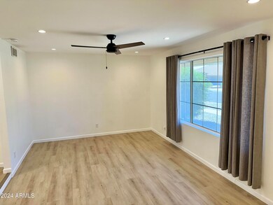 1822 W Natal Ave unit 1, Mesa, AZ 85202 - photo 3