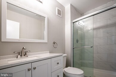 12270 Wye Oak Commons Cir unit 115, Burke, VA 22015 - photo 5