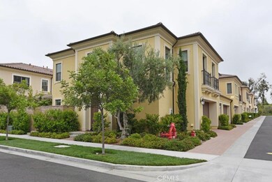 258 Crescent Moon, Irvine, CA 92602 - photo 2