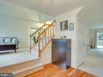 13252 Stone Heather Dr, Herndon, VA 20171 - photo 2