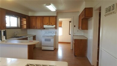 636 N Mccrary St, Asheboro, NC 27205 - photo 5