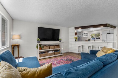 20970 West View Dr 6