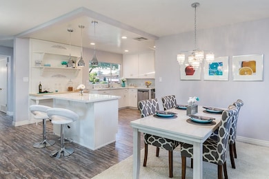 1531 W Amelia Ave - MLS-14