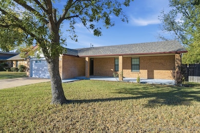 2957 W 114th Place S, Jenks, OK 74037 - photo 2