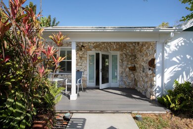 1311 Laird St Key West FL-large-002-015-