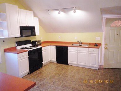 30 Russell St unit A & B, Winooski, VT 05404 - photo 3