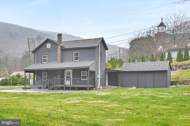 1021 Schuylkill St, Port Clinton, PA 19549 - photo 2