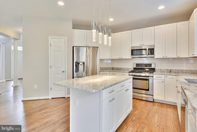 8709 Sheehan Dr, Brandywine, MD 20613 - photo 7