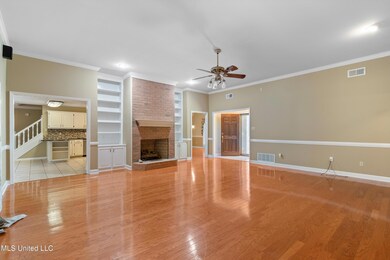 12605 Whispering Pines Dr, Olive Branch, MS 38654 - photo 7