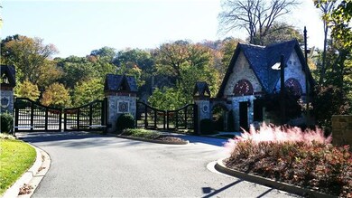 Located only moments from Cool Springs and interstates, this is a fabulous location.