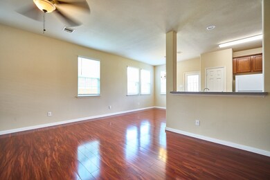 12639 Redbud Villa Ln, Houston, TX 77086 - photo 5