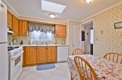 15 Hemlock St, Rockland, MA 02370 - photo 4
