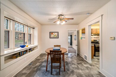 122 Huron St, Lansing, MI 48915 - photo 5