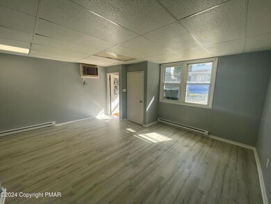 371 Park Ave unit 1st Floor, Wilkes Barre, PA 18702 - photo 3