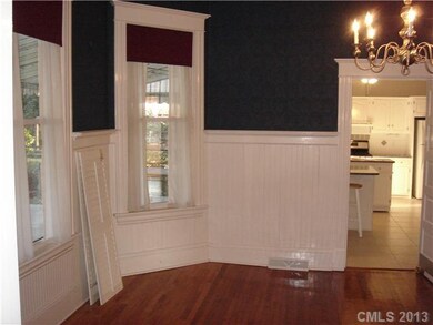 804 E Broad St, Statesville, NC 28677 - photo 3