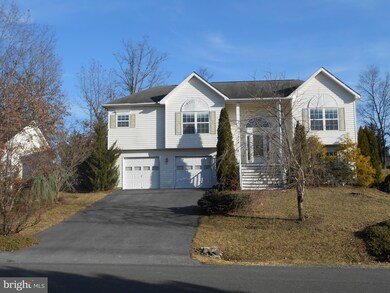 124 Churchill Dr, Stephens City, VA 22655 - photo 4