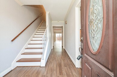 1135 Country Place Dr, Houston, TX 77079 - photo 4