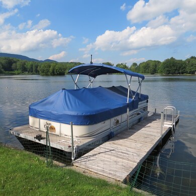 Dock & Pontoon Boat Included!