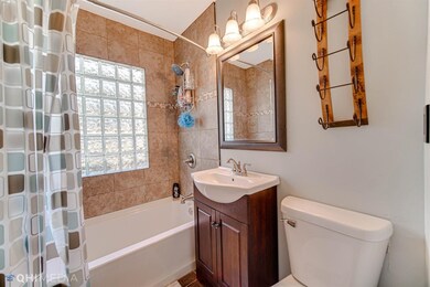 114 E Ben St, New Carlisle, IN 46552 - photo 5