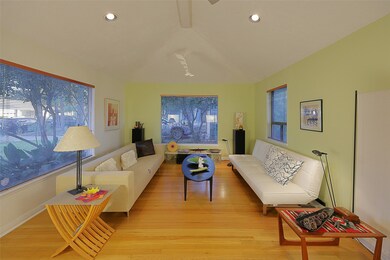 Living area: blind open