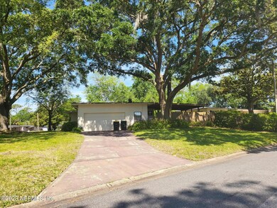 7155 Singapore Rd, Jacksonville, FL 32216 - photo 3