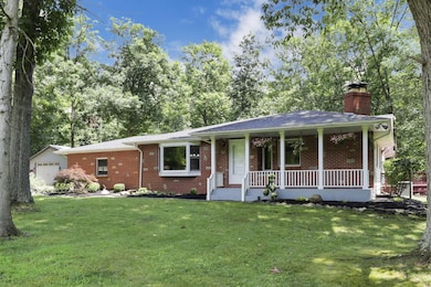 6781 Thoreau Ln NE, Baltimore, OH 43105 - photo 2