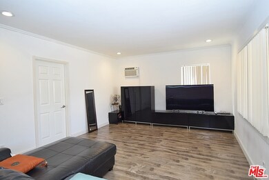 2204 Crenshaw Blvd, Los Angeles, CA 90016 - photo 3