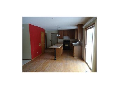 3516 Amanda Ct NW, Cedar Rapids, IA 52405 - photo 6