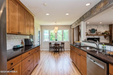 07_24AlexaPl_177002_Kitchen_Large