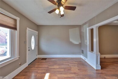 523 E Laurel St, Bethlehem, PA 18018 - photo 4