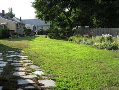 21 Dexter St, Peabody, MA 01960 - photo 7