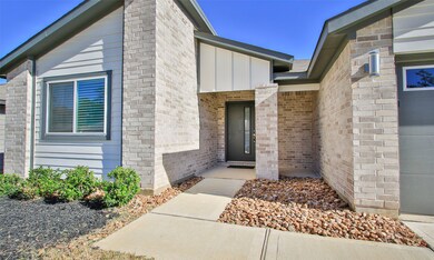 14246 Wonder Lake Ln, Shenandoah, TX 77384 - photo 4