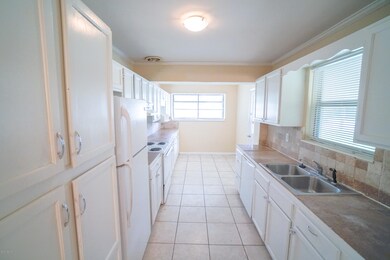 2134 Bo Peep Dr W, Jacksonville, FL 32210 - photo 5