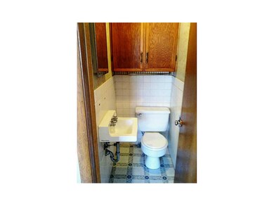 Half Bath-L1.