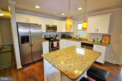 22087 Willis Dr, California, MD 20619 - photo 4