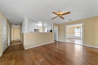 303 Line Dr, Gainesville, TX 76240 - photo 6