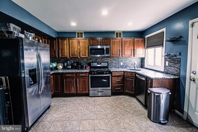 2410 Kent Village Place, Hyattsville, MD 20785 - photo 2