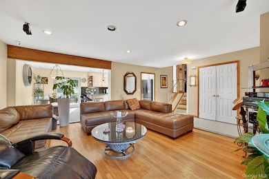 1 Overhill Rd, Elmsford, NY 10523 - photo 7