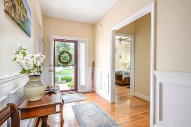 3 Sugar Plum Ln unit 3, Londonderry, NH 03053 - photo 3